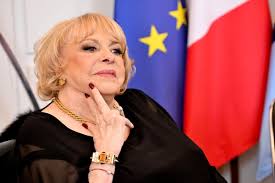 Michèle Mercier obligée de vendre ses souvenirs d’actrice à 87 ans !