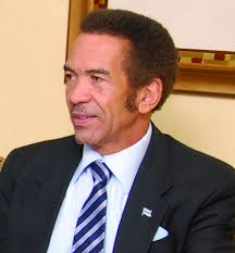 Resultado de imagem para Seretse Khama Ian Khama