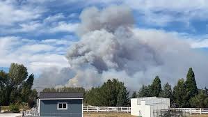 At least 6 structures destroyed as Davis Fire rages through Washoe Valley