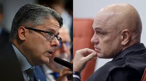 Senado defende Vieira em ação movida pela família de Moraes