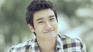 Hasil gambar untuk choi siwon