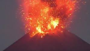 Erupción del hijo de Krakatoa