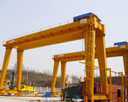 รูปภาพเครนขาสูง (Gantry Crane)