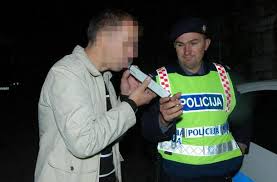 Slikovni rezultat za provala u kiosk