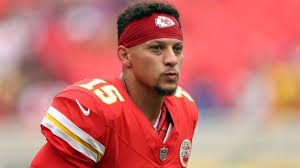 Patrick Mahomes Gets ‘Dangerous’ Warning From Ex-Chiefs QB Before Week 1 Return
