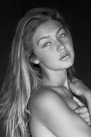 Photo : Full Gigi Hadid - black-and-white-gigi-hadid-148979586