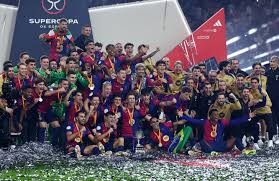Barcelona x Real Madrid na final da Supercopa da Espanha: onde assistir ao vivo e horário