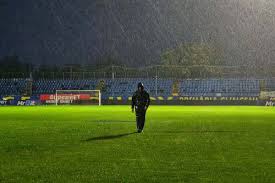 Unirea Slobozia gegen Dinamo Bukarest: Starkregen gefährdet Spiel - Imagen principal del artículo