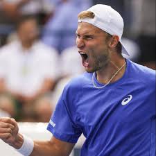 Sorpresa en el US Open: Riedi Elimina a Cerúndolo, Alcaraz Avanza - Imagen principal del artículo