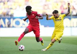 Manchester United Eyes La Liga Midfielders to Bolster Squad