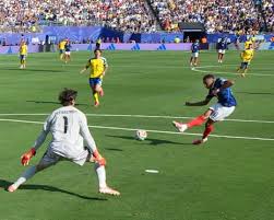 (1) France v Sweden: World Cup 2026 last 32 – live