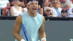 Hot Shot: Shelton's backhand bruiser breaks Mensik in Montreal 2026!