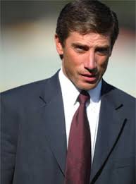 El uruguayo Eduardo Acevedo fue designado hoy como el nuevo técnico de Monarcas Morelia ara el próximo año, es decir, el Apertura 2004 y ... - eduardo-acevedo-es-el-nuevo-tecnico-de-monarcas