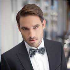 Résultat de recherche d'images pour "men's side part"