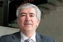 Jesús Guijarro,. director de Responsabilidad Social Corporativa de Orange España. Jesús Guijarro 13/12/2013. ¿Cómo valora sus esfuerzos en RSE durante el ... - jesusguijarro_ei