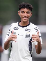 Santos: Robinho Jr. abre mão de homenagem ao pai e volta a ser Juninho