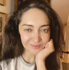 بالاترین: نیکی کریمی با انتشار عکس بدون حجاب و آرایش از خود از نگاه ابزاری به زنان انتقاد کرد