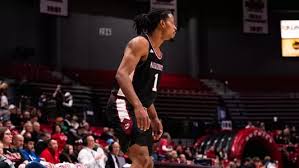 Massachusetts Men's Basketball Prepares For Tuesday Game Against Toledo