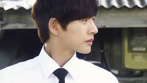 images?q=tbn:ANd9GcRTih0psooAPNQ5ihOMcH-