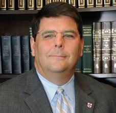 June 28, 2010 – Charles Fowler, Union University&#39;s senior vice president for university relations and executive director of the Union University Foundation, ... - charlesf275