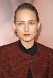 Photo : Leelee Sobieski Street Style Fashion Andy Warhol Christian Dior Pumps Shoes Christian Dior Denim Jumpsuit ... - leelee-sobieski-at-event-of-the-five-year-engagement-2080233564