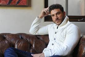 Résultat de recherche d'images pour "jax taylor"