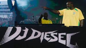 UNC and NC State once recruited Shaq. Why he’s back in ACC country as DJ Diesel