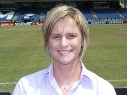 A legendary figure in Australian women&#39;s football, Julie Murray joins the ABC&#39;s W-League commentary team after a long and distinguished career at both club ... - r314992_1393442