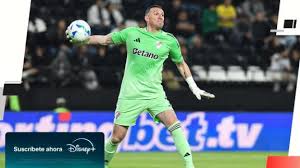 Franco Armani en rueda de prensa