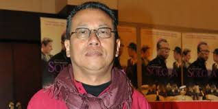 Nirwan Dewanto: Perfilman Indonesia harus bisa seperti Korsel. dok. KapanLagi.com®. Berita Terkait - nirwan-dewanto-perfilman-indonesia-harus-bisa-seperti-korsel-20131018162518