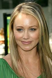 Photo : Christine Taylor Valerie Estess Midwinter Yxvbmwkoox - twitchy-christinetaylor-madagascarescape-africalapremiere-lo-689024943