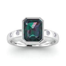 Classic Emerald Cut Alexandrite and Round Diamond Ring ...