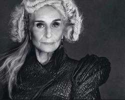 Daphne Selfe model 이미지