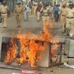 Live updates: Maharashtra simmers after