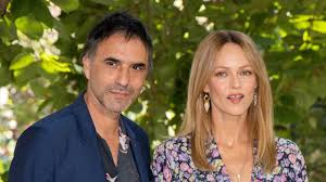 Vanessa Paradis et Samuel Benchetrit mettent fin à leur mariage "d'un commun accord" — TF1 Info