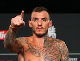 Renato Moicano detona Poatan após nova polêmica do ex-campeão do UFC: ‘Ele enlouqueceu’