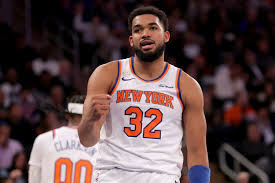 Knicks Notes: Historic Win, Towns, Hart, Meeting, Clarkson