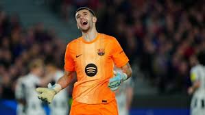 Al Barcelona le sale cara la goleada al Newcastle: Joan García se va lesionado