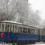 Heaviest snowfall Britain years, travellers