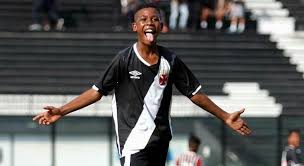 Da joia de 6 anos à maior venda da história do clube: a trajetória de Rayan no Vasco
