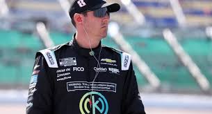 Kyle Busch fires back at Denny Hamlin