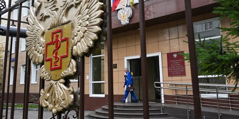 Russia says no plague found in contacts of Siberian lab worker WHO died; former Trump official warns death could be 'far worse' than plague