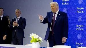Come funziona il Board of Peace: il potere di veto di Trump, la struttura «a piramide», le 27 adesioni (con solo due Paesi dell'Ue)