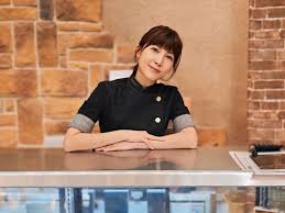 Jeanette Aw lost S$8,000 after her patisserie's delivery partner ran away with the money