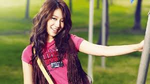 Résultat de recherche d'images pour "park shin hye heartstrings"