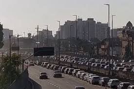 Linha Amarela, no RJ, é fechada para resgate de vítima de helicóptero após acidente; veja vídeo