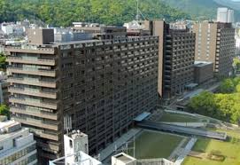 神戸新聞 - News update
