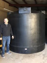 2500 Gallon Poly Water Storage Tank