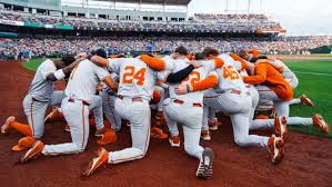 No. 6 Baseball falls to No. 3 Georgia in opening contest of Men’s College World Series