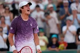 João Fonseca: Quando e onde assistir próximo jogo do brasileiro que bateu Djoko
